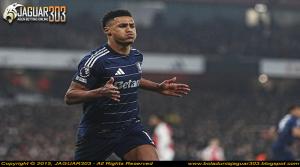 Arsenal Geser ke Ollie Watkins Setelah Gagal Dapatkan Gyokeres